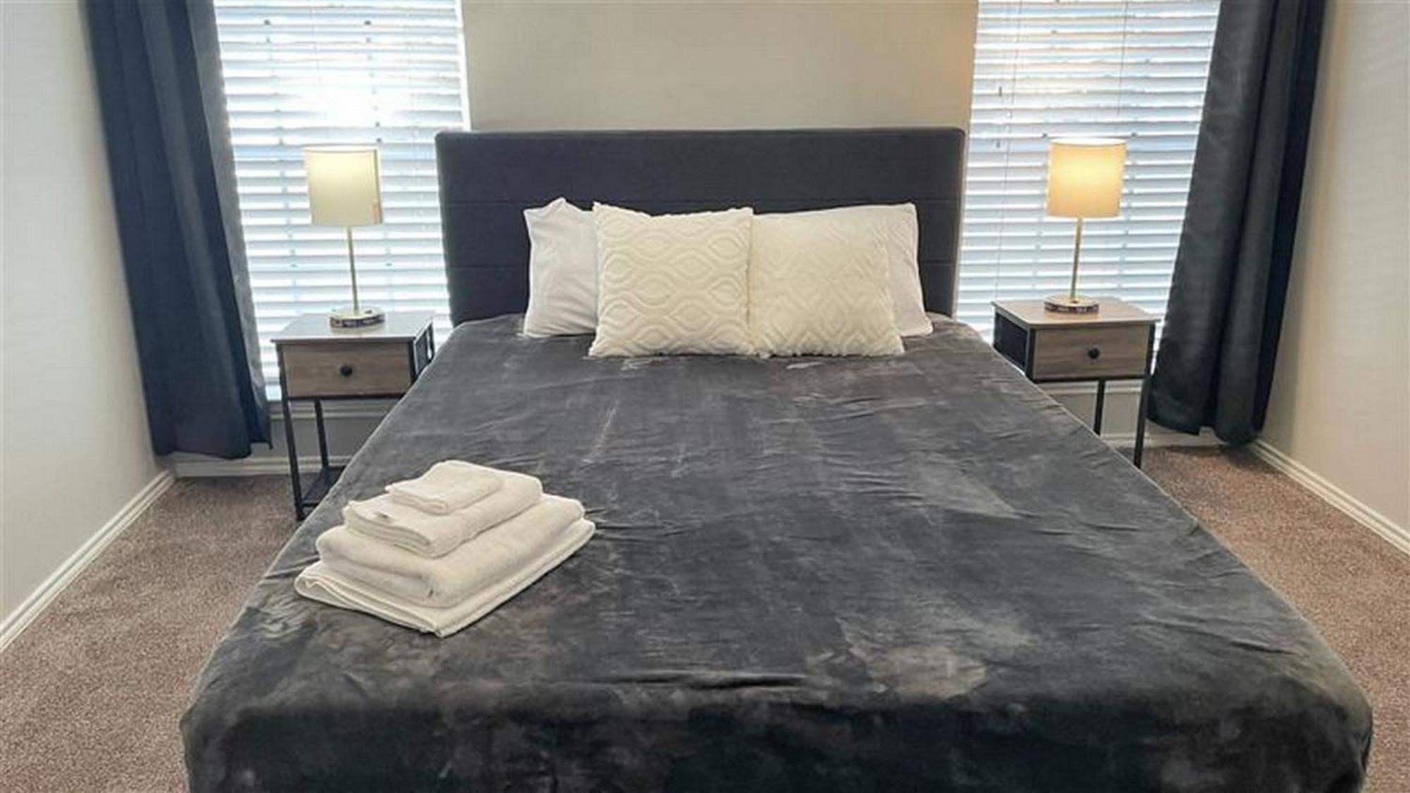 Spacious Family Value Retreat With Pool & Garage Corpus Christi Eksteriør billede
